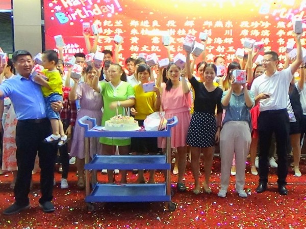 火狐电竞光电的《2019年上半年度颁奖典礼》