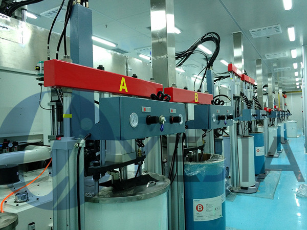 火狐电竞光电液态硅胶注塑机生产设备