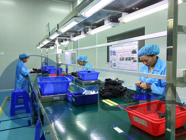 火狐电竞光电10万级无尘检验车间